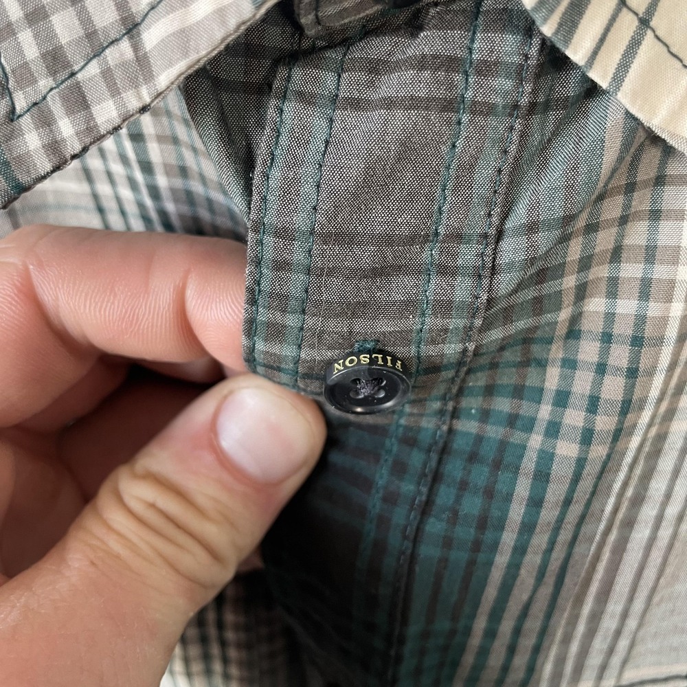 Filson Shirt Mens Large Green Grey Plaid Cotton Short Sleeve Button Up Casual - Picture 2 of 9